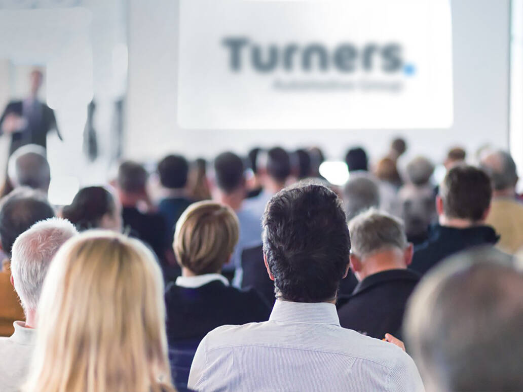 Investor Centre Turners Auto Group
